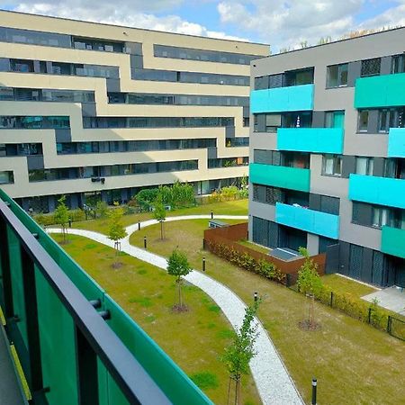 Kama Apartments Praag Buitenkant foto